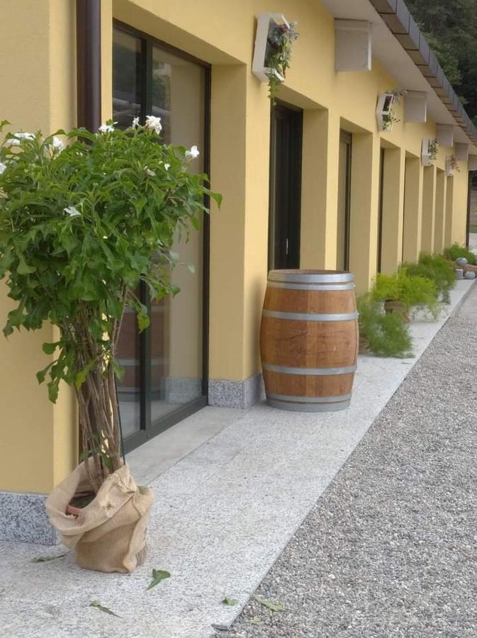 Azienda Agrituristica Scotti Somma Lombardo Buitenkant foto